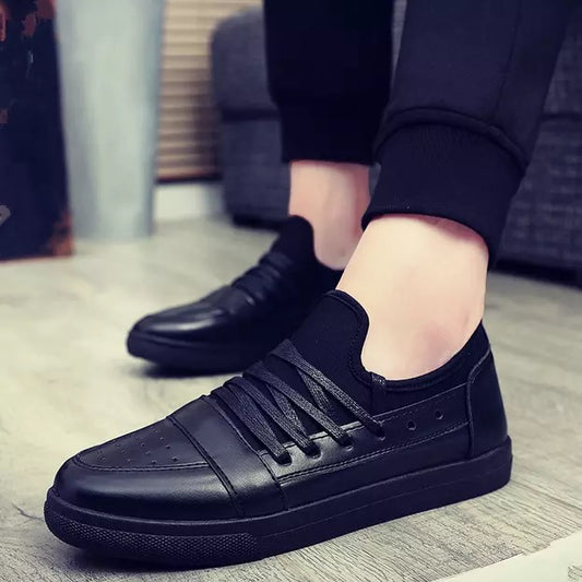 light wear trainer (black)