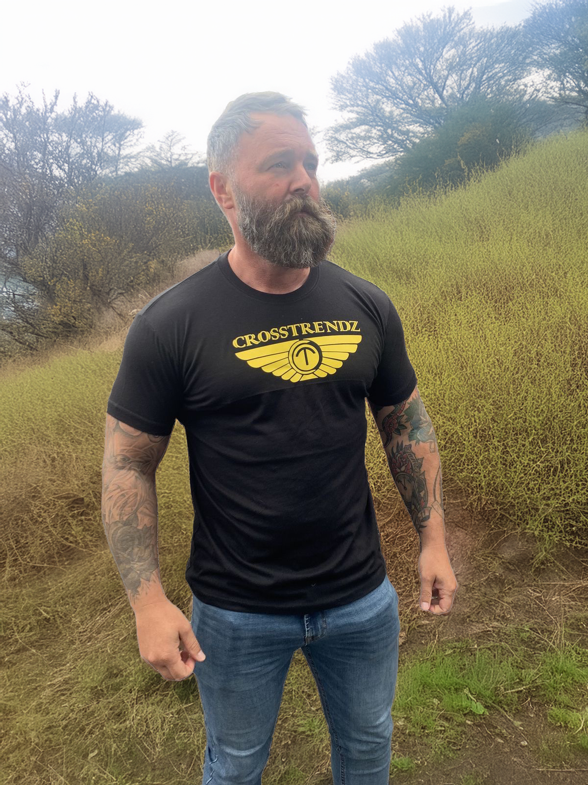 Crosstrendz black T-shirt