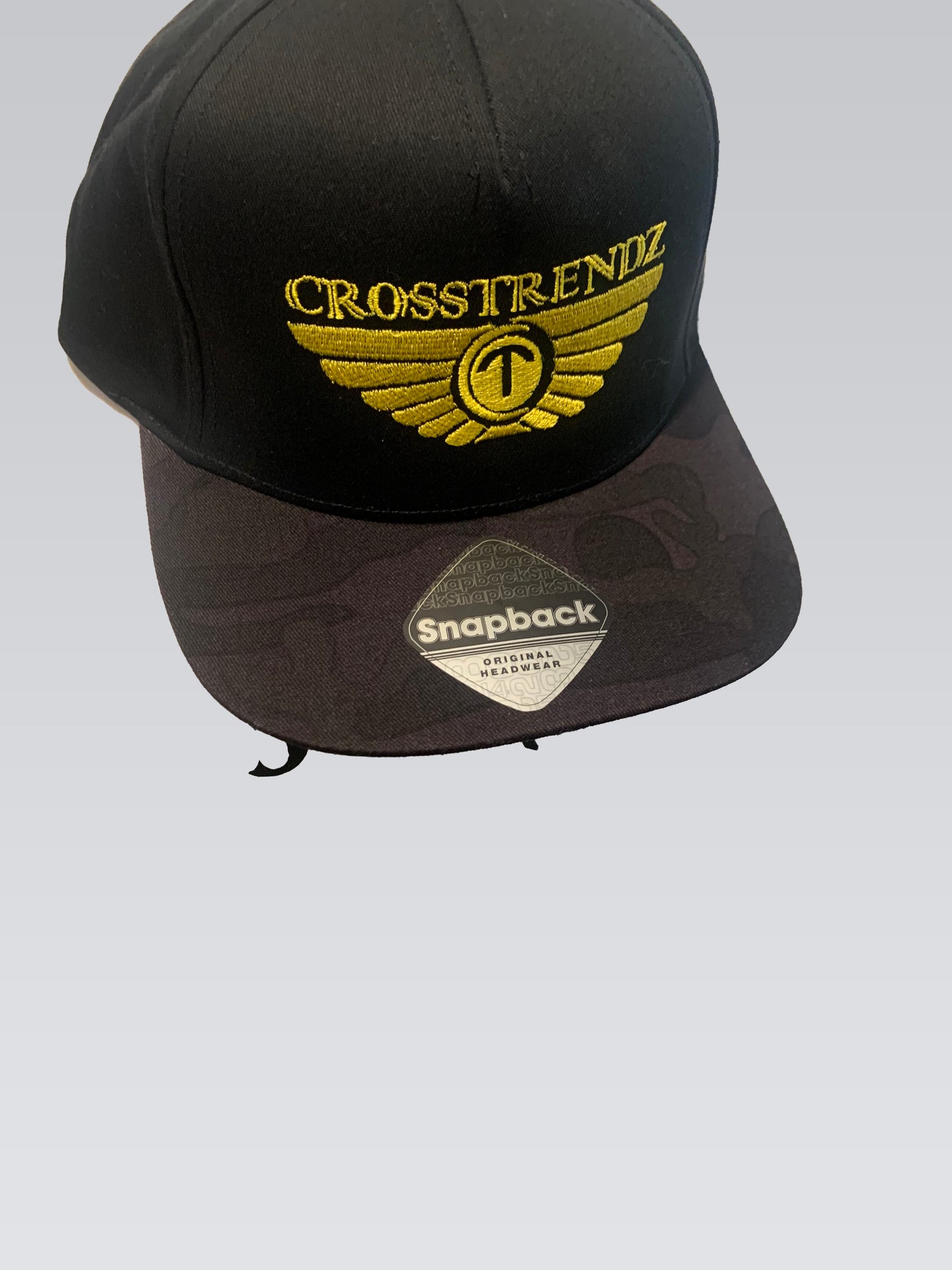 Crosstrendz black headwear